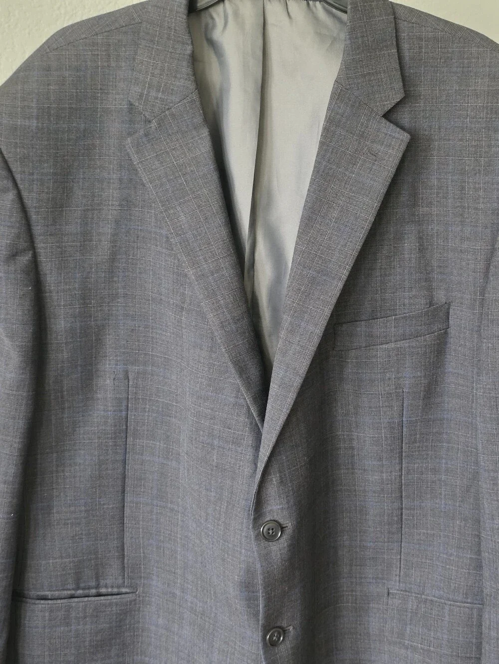 Jos A Bank Executive Gray 100% Wool Blazer Sport Coat 52R 2 Button Men Career